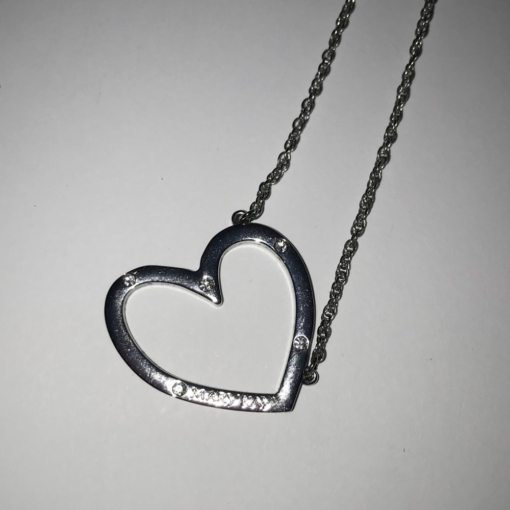 Mary Kay Silver Heart Necklace